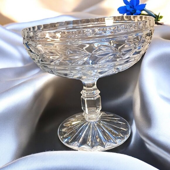 Elegant Art Deco Collectible Cut Crystal Open Pedestal Candy Trinket Dish - Picture 3 of 16